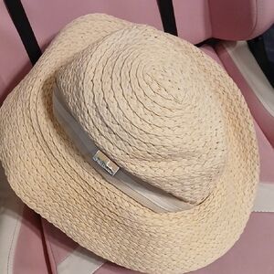 Vince Camuto Cream Straw Hat